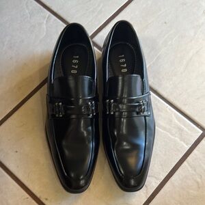 Men's 1970 Black Loafers Dress Shoe size 9.5
